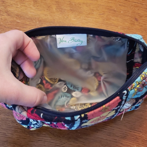 Vera Bradley Makeup Bag - Picture 3 of 4